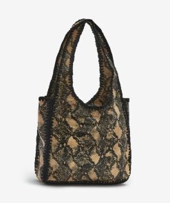 Summitandsea.shop985776b2ef 2